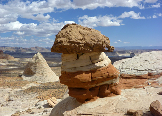 Red, white and brown hoodoo, overlooking Lake Powell