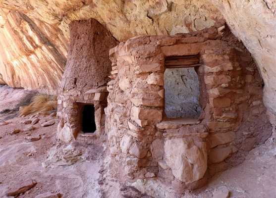 Pair of granaries in White Canyon