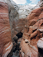 Narrow side canyon