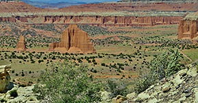 Upper Cathedral Valley Overlook