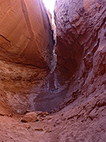 Slot canyon