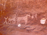Covered wagon petroglyph