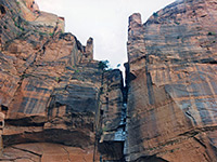 Cliffs above the Emerald Pools