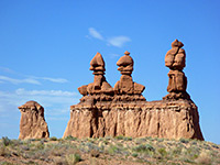 Hoodoos by the entrance