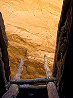 Sandstone above the ladder in Perfect Kiva