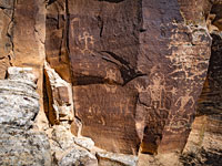 Varied petroglyphs