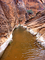 Middle of the narrows
