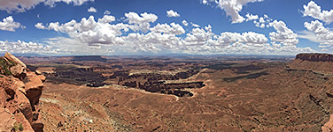 Edge of Monument Basin, from Grand View Point