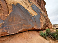 Roadside petroglyphs