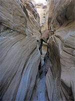 Boulders in the slot