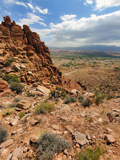 The rim of Happy Valley