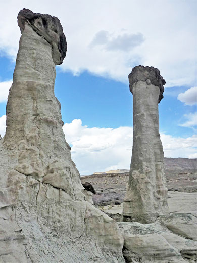 Two hoodoos