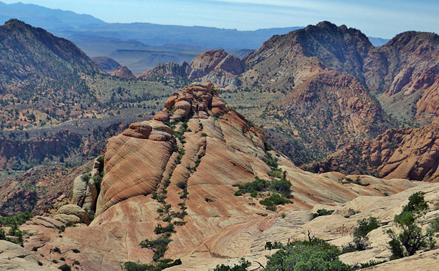 Conical peak