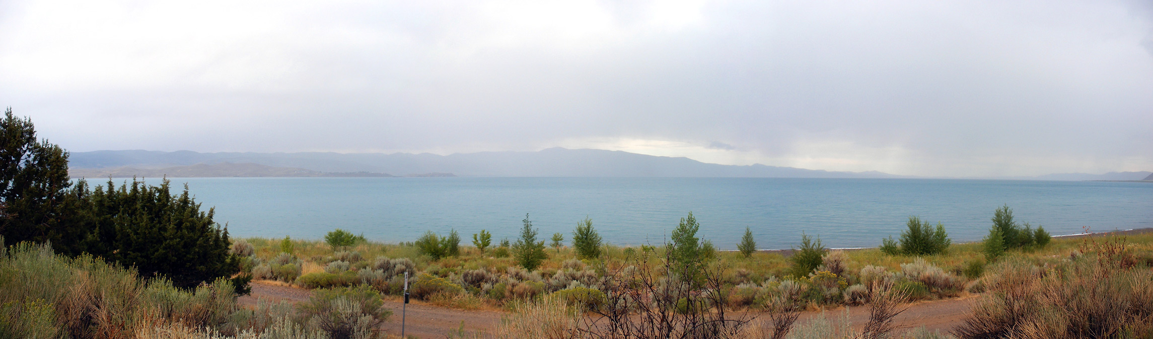 Bear Lake on a cloudy morning