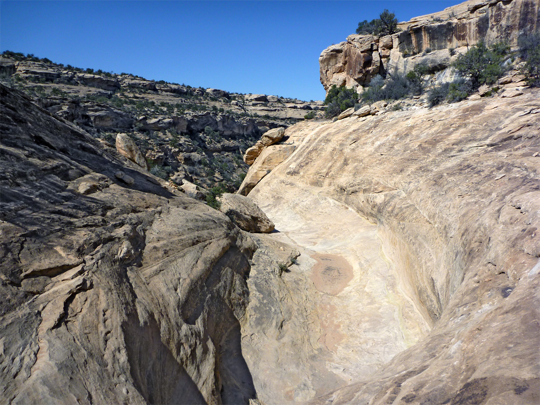 Above a dryfall