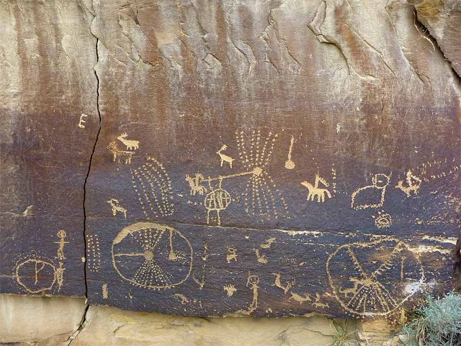 Intricate petroglyphs Nine Mile Canyon, Utah