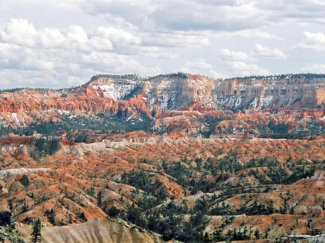 Hoodoos near Fairyland Point