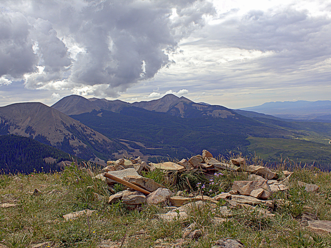 Gold Knob Mountain