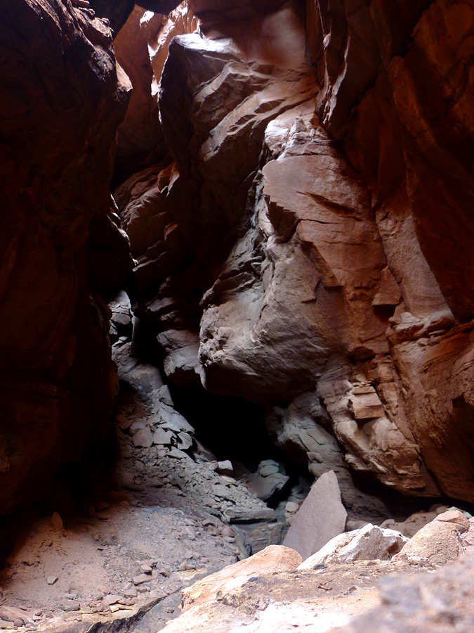 Slot canyon