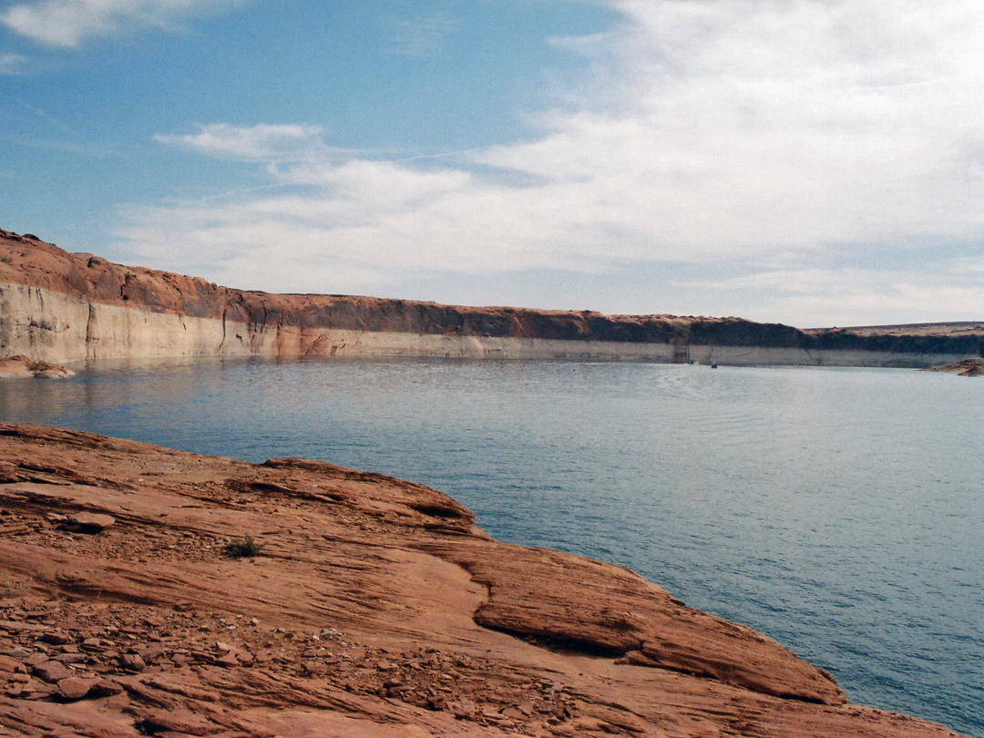 Long straight cliffs