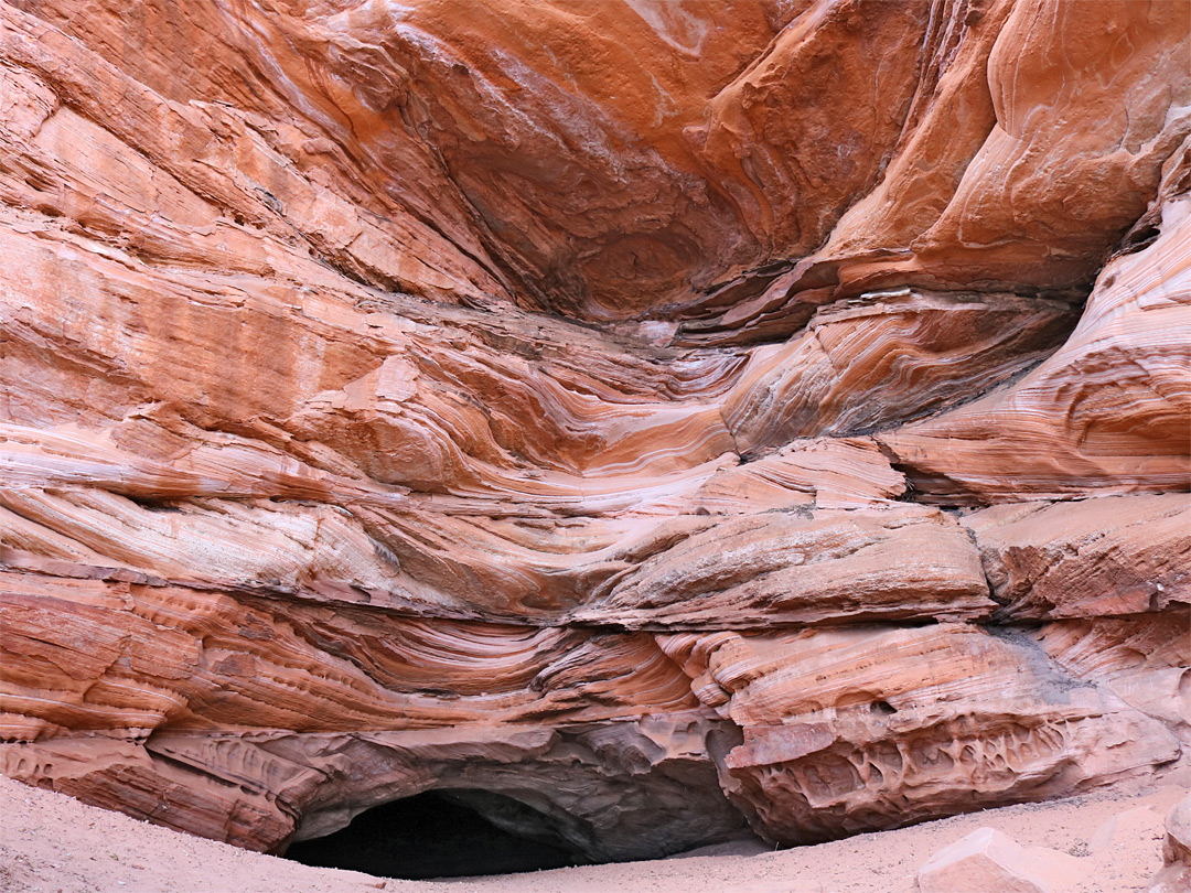 Sandstone alcove