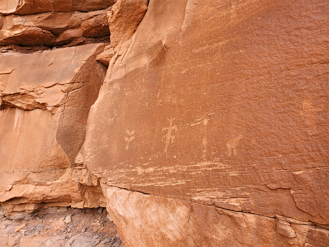 Small petroglyphs