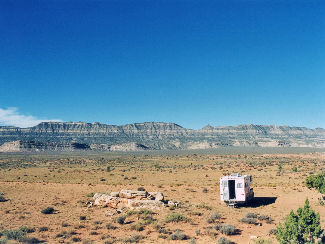 Camping along the Hole-in-the-Rock Road