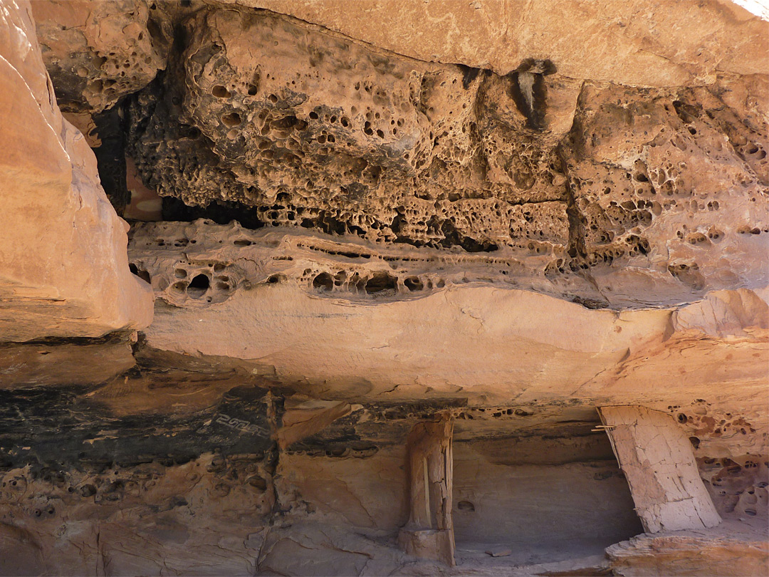 Strangely-eroded rocks