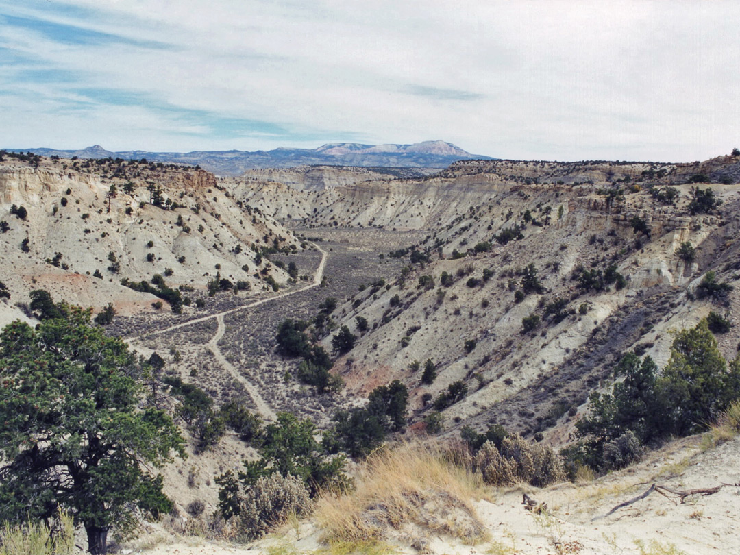 Valley north of the basin