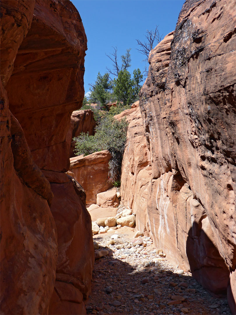 Slot canyon