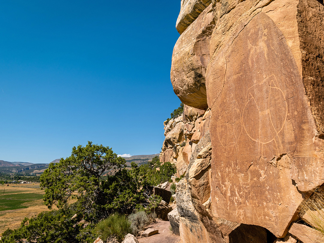 Cliffs - view west