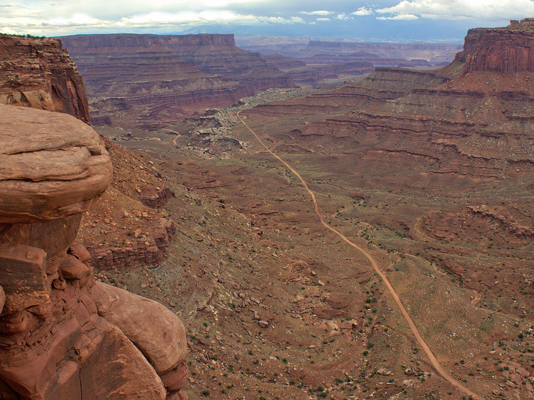 Shafer Canyon Overlook