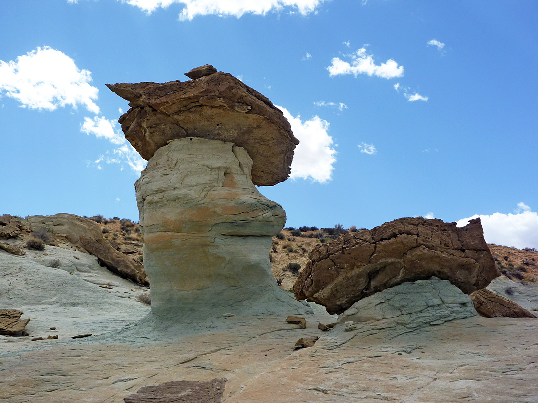 Tall and short hoodoos