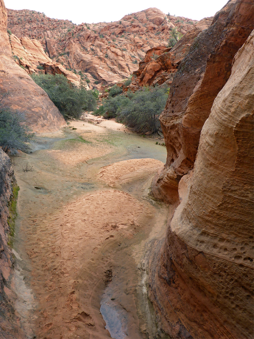 Above a dryfall