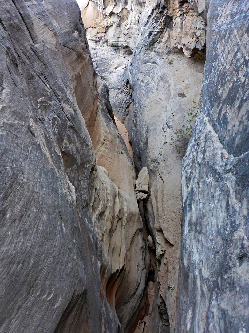 Slot canyon