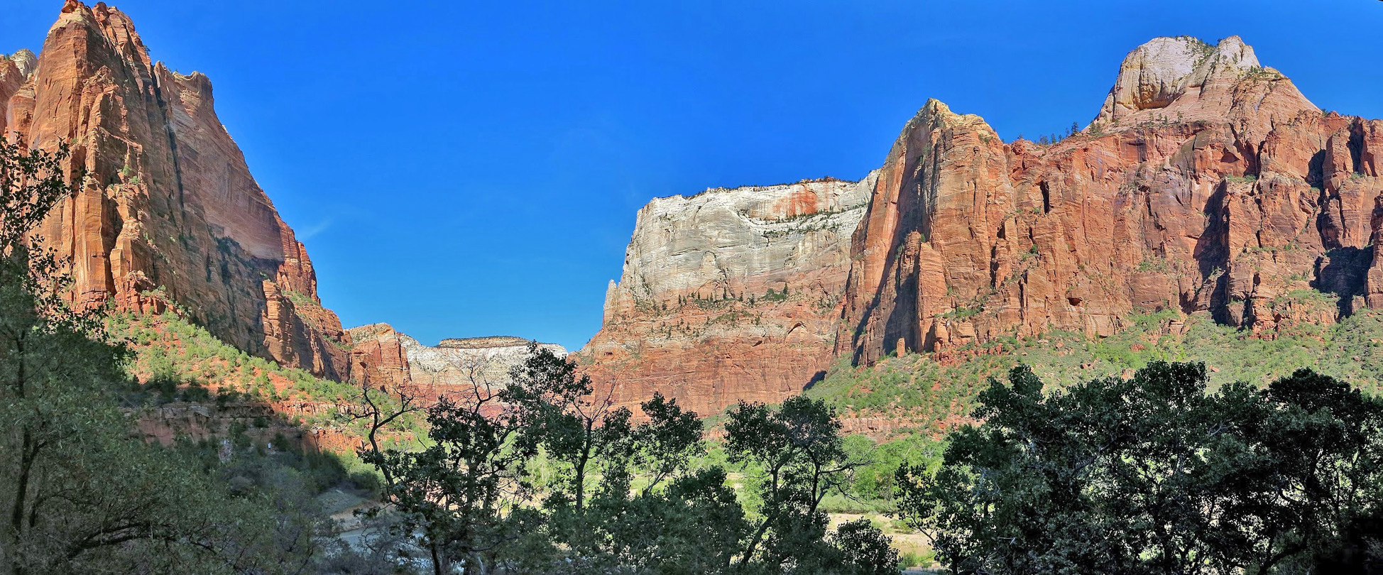 Great White Throne and Mount Majestic