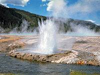 Eruption of Cliff Geyser