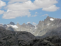 Peaks above Titcomb Basin
