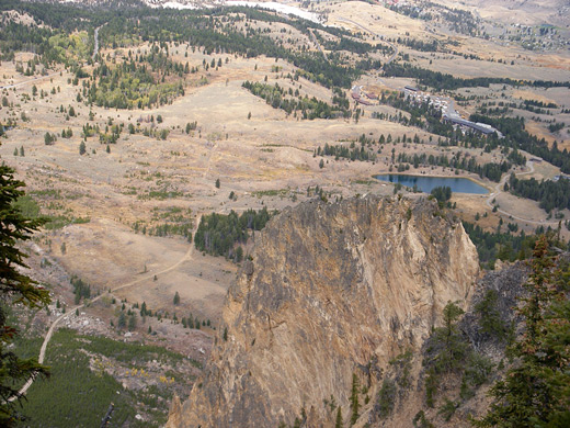 Bunsen Peak - view north