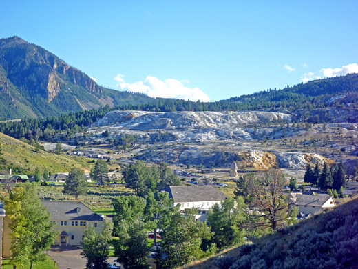 Mammoth, from the northern Beaver Ponds trailhead