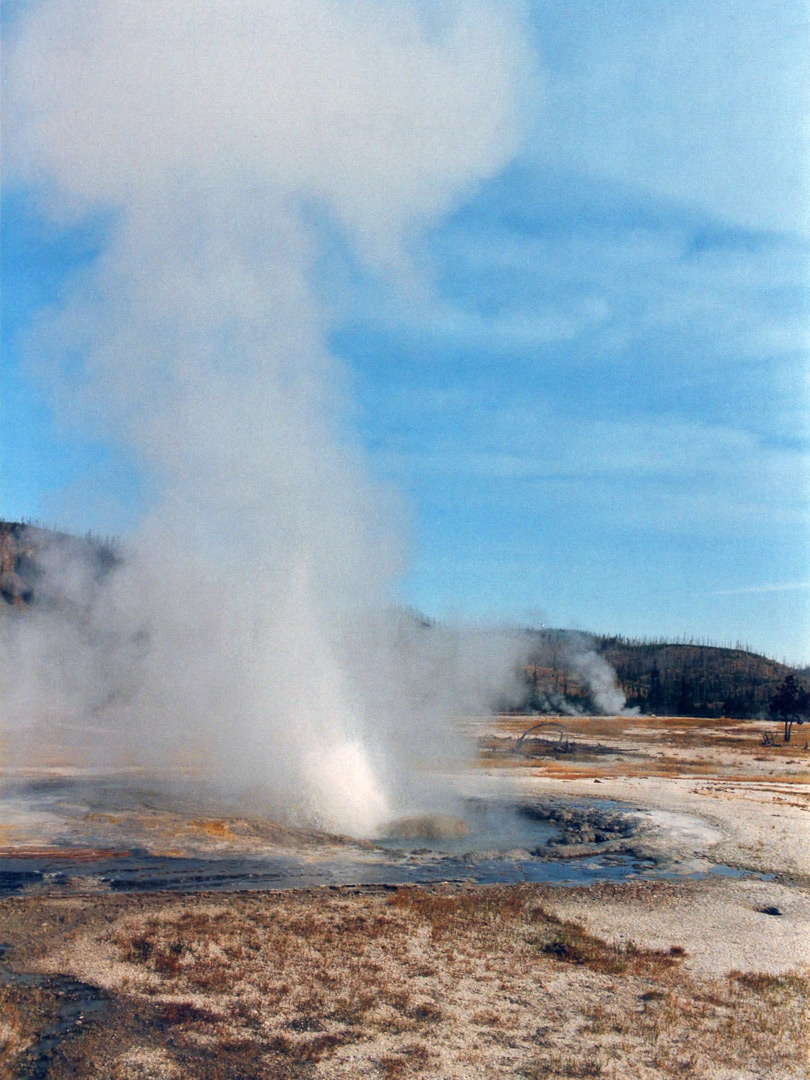 Eruption of Jewel Geyser