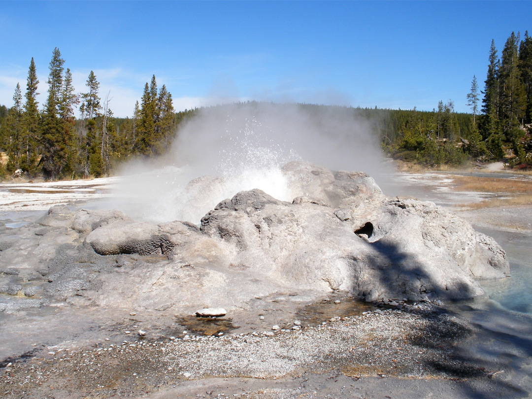 Spray from Minute Man Geyser