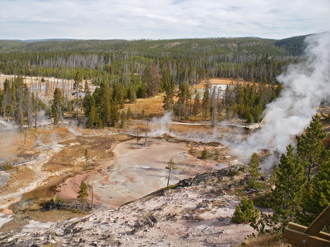 Wide view of the basin