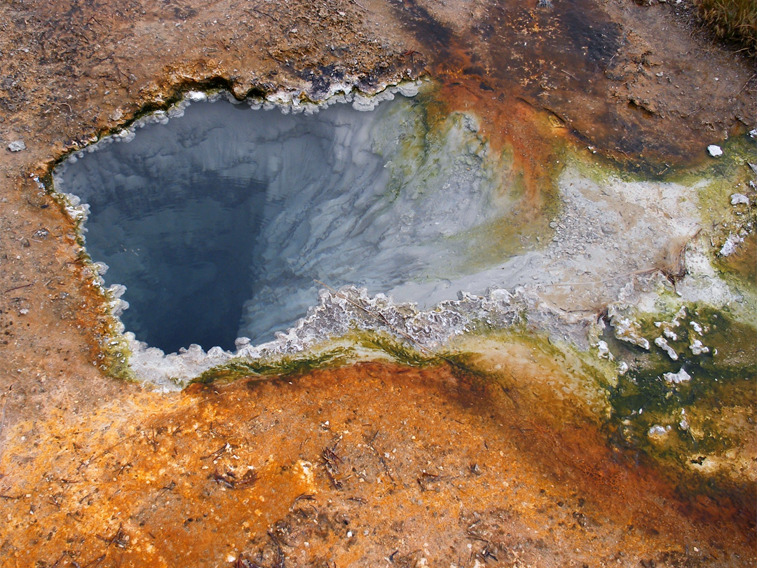 Narrow pool